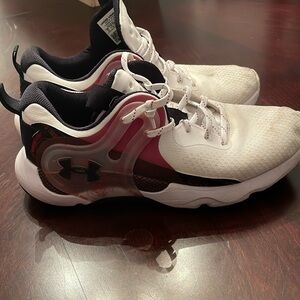 Under armour gamecock sneakers